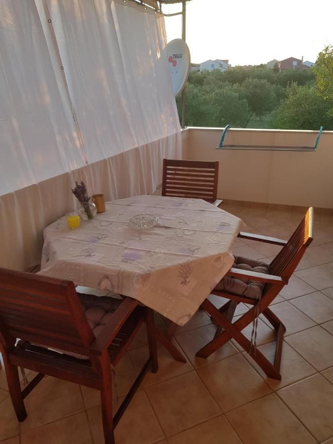 Apartman Cvita Rab Palit Екстериор снимка